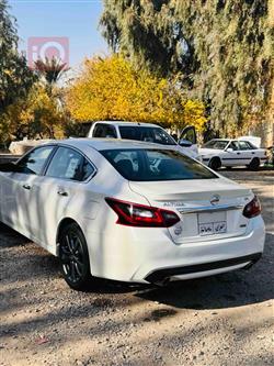 نيسان ألتيما